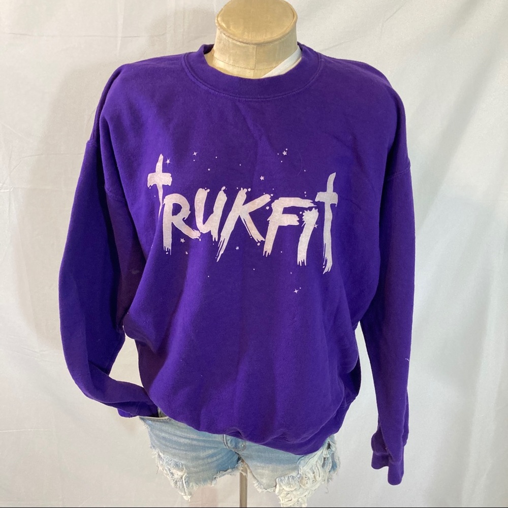Truckfit purple galaxy vintage sweater